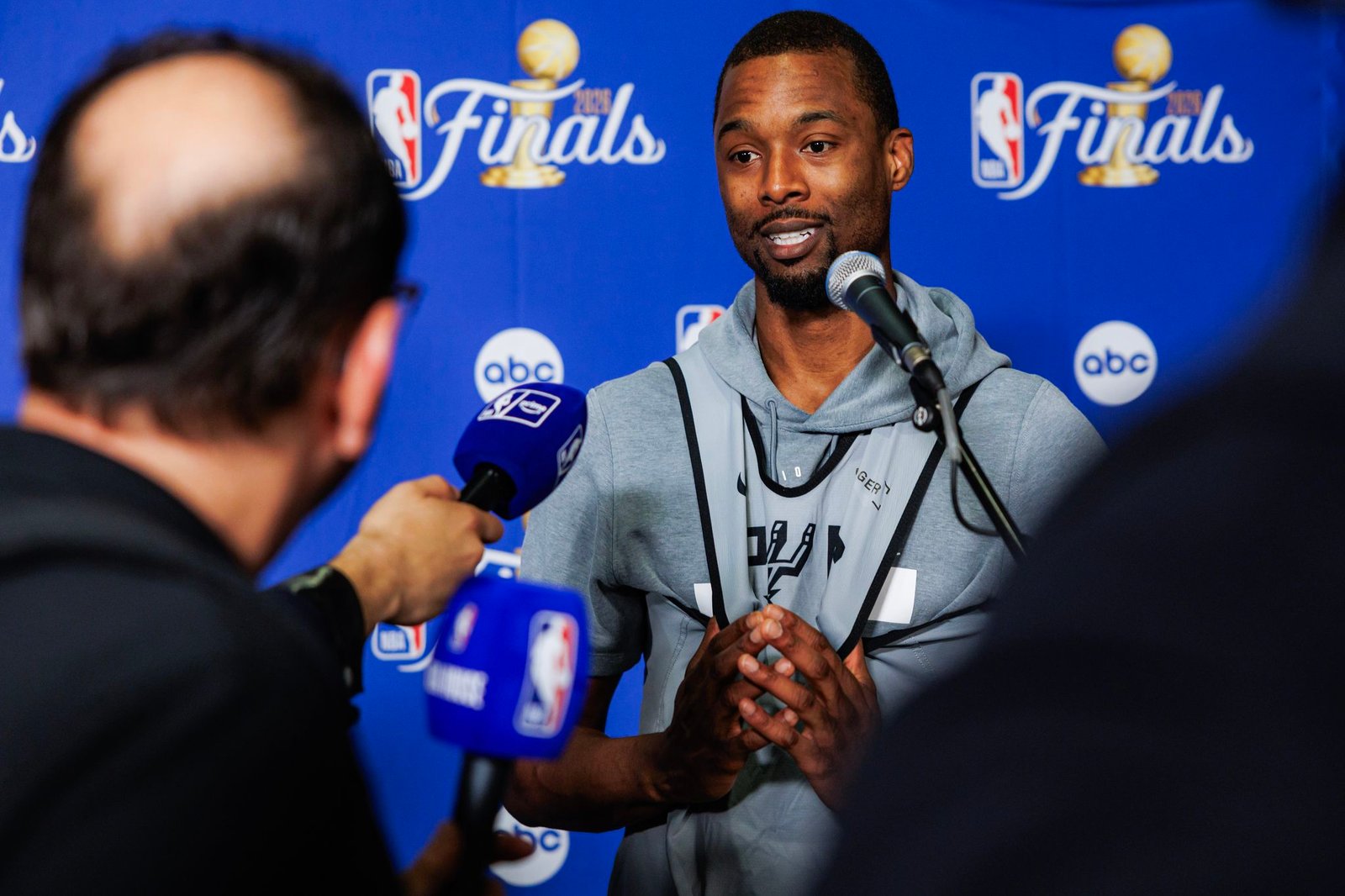 Frost Financial Heir Bets $5M on Spurs Star’s Iowa Banking Gambit