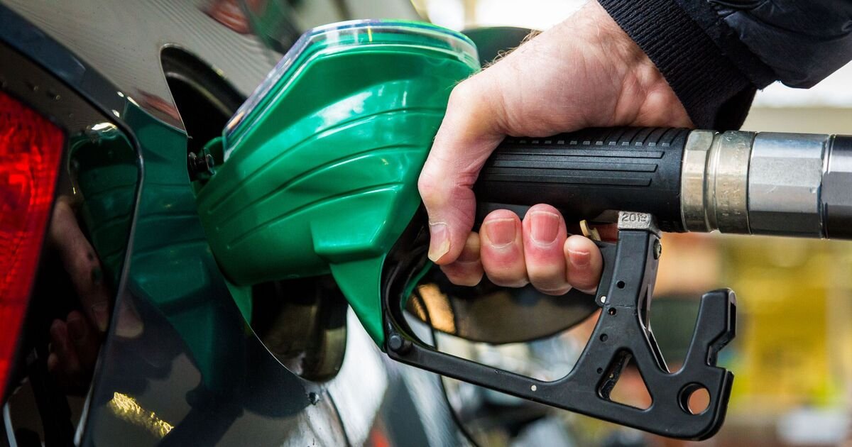 Fuel for Thought: Drivers Pocket £120 Windfall in HMRC Mileage Overhaul