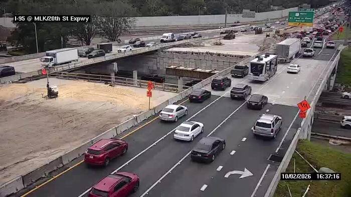Gridlock Alert: Multi-Vehicle Crash Stalls I-95 South at Golfair Blvd.