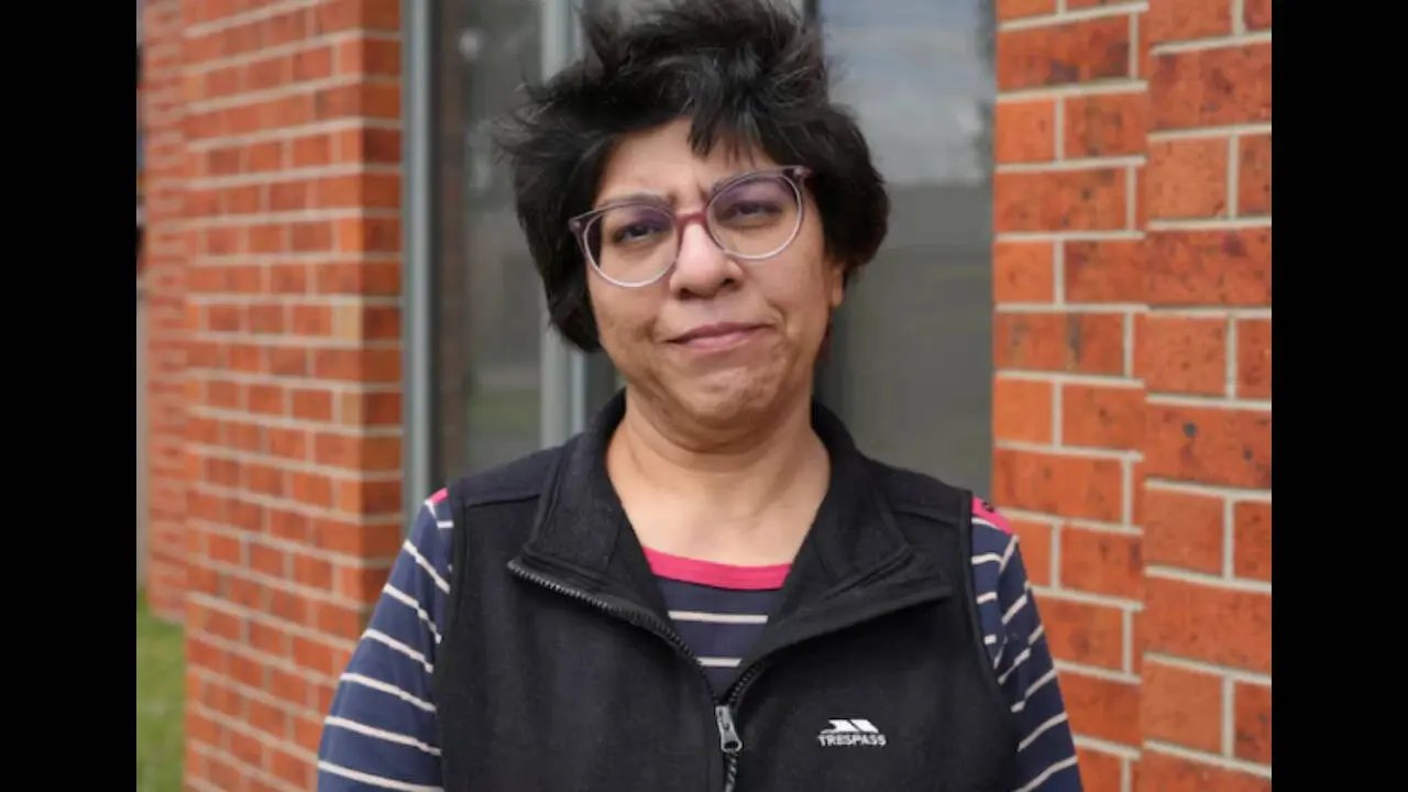 Grief Denied: Grieving Sister Deported After Australia Rejects Final Plea to Lay Brother’s Estate to Rest