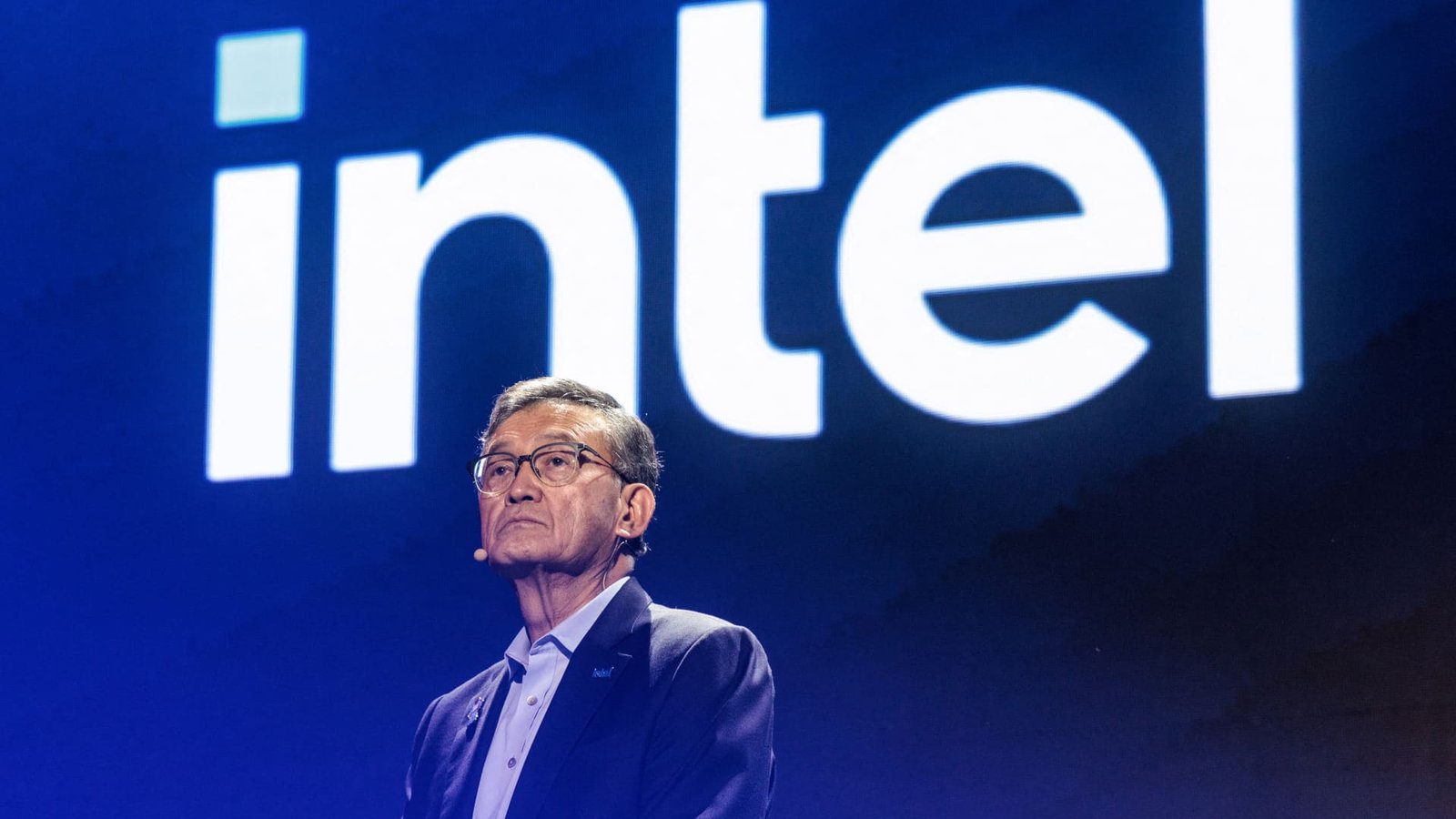 Intel’s 2026 Turnaround Gamble: Q3 Results Reveal High-Stakes Silicon Shift