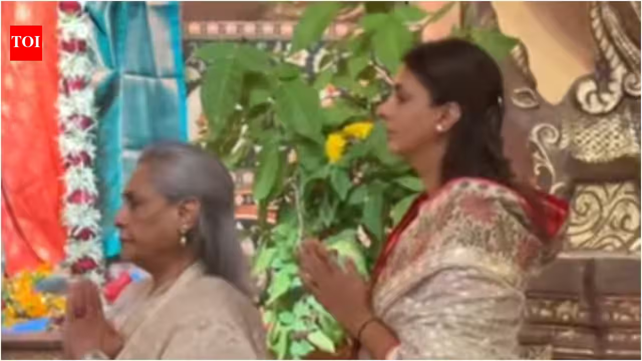 Jaya Bachchan and Kajol Share Heartwarming Reunion at Durga Puja Pandal with Nysa and Yug in Tow