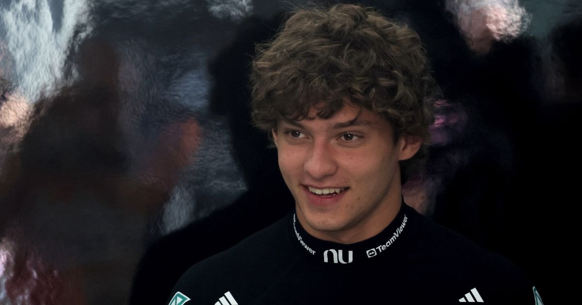 Kimi Antonelli Laughs Off Sebastian Vettel Record in Cheeky Debut Response