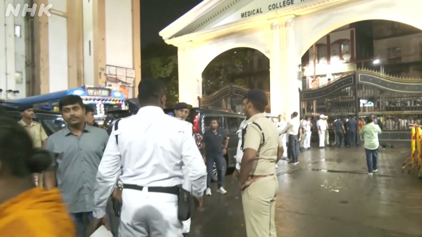 Kolkata in Mourning: Deadly Stampede Leaves 17 Dead as Celebration Turns to Chaos