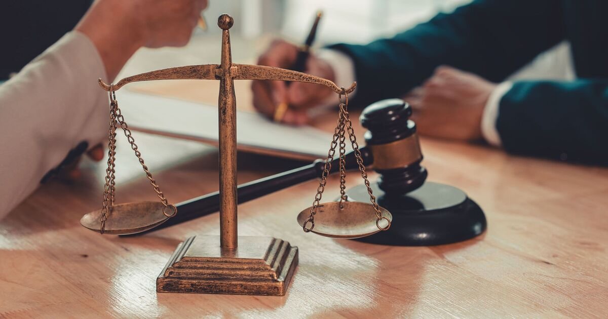 Legal Giant Collapses: Quarter-Century Legacy Crumbles into Administration