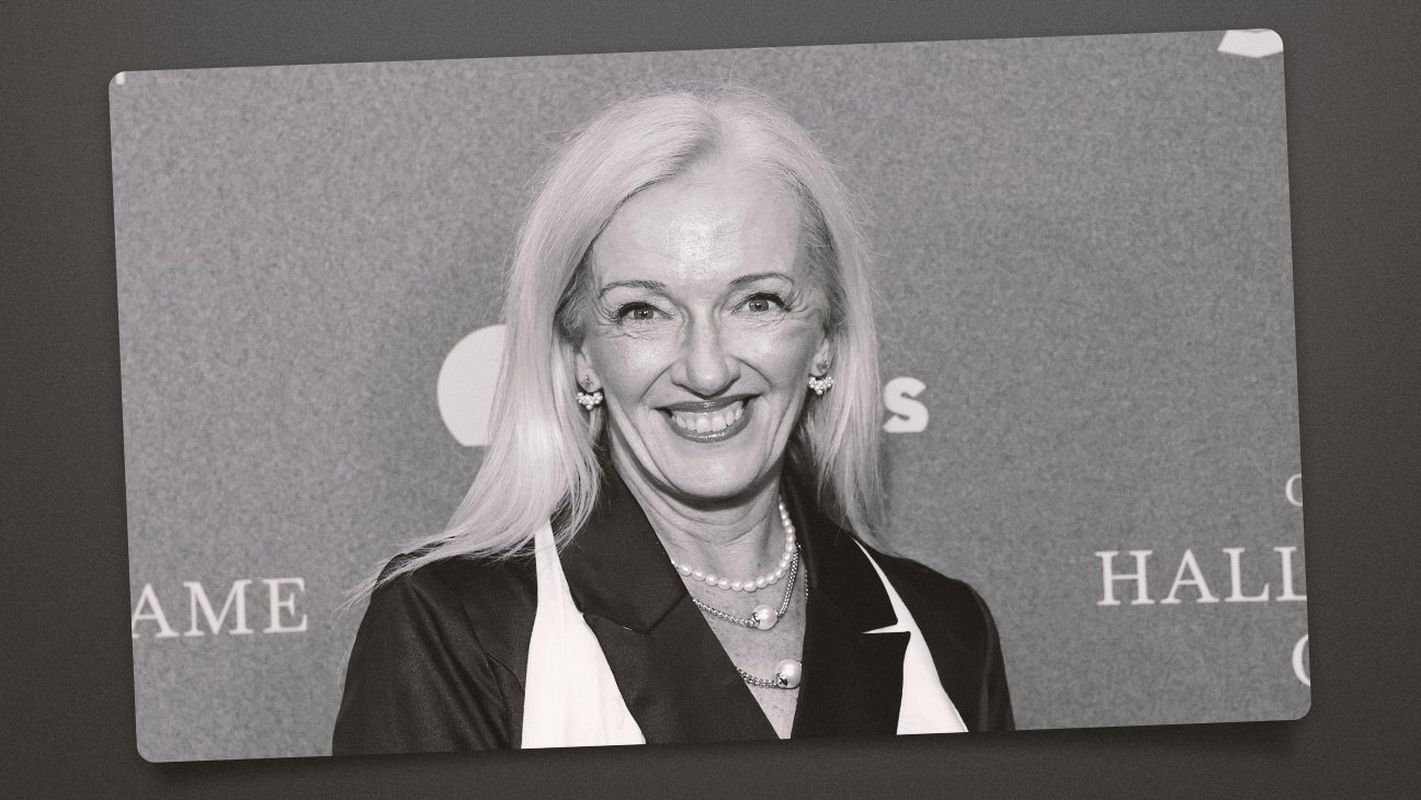Linda Duncombe, Barrier-Breaking Banking Executive and Producer, Dies at 55