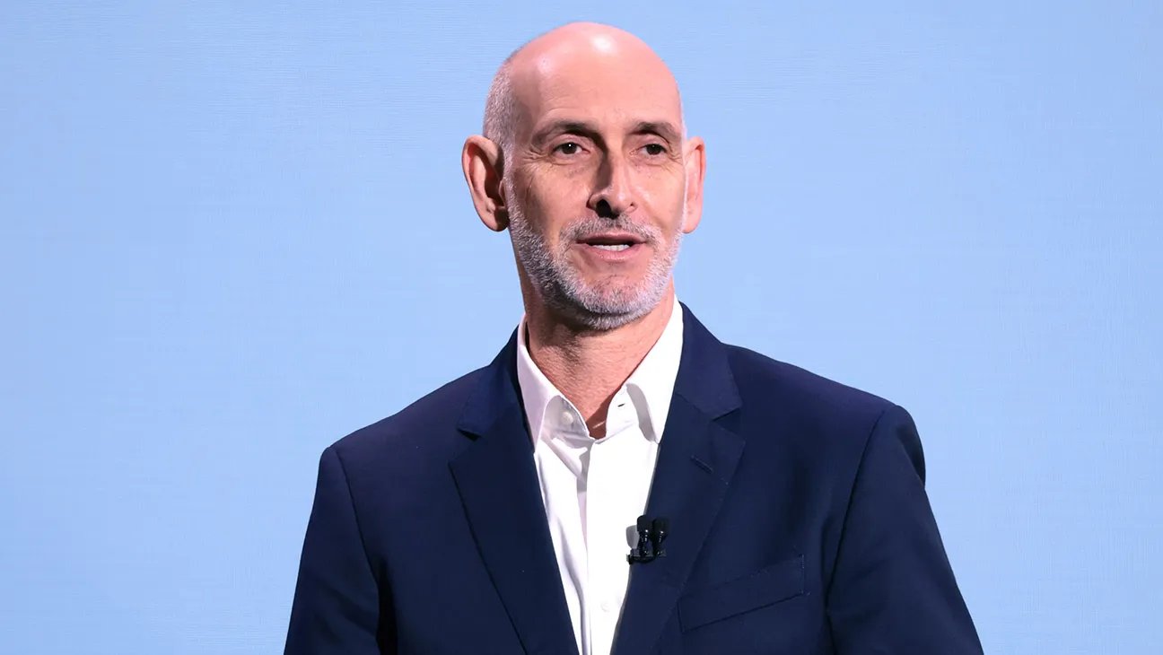 Luis Silberwasser Exits TNT Sports in High-Stakes Shakeup Following Skydance Merger