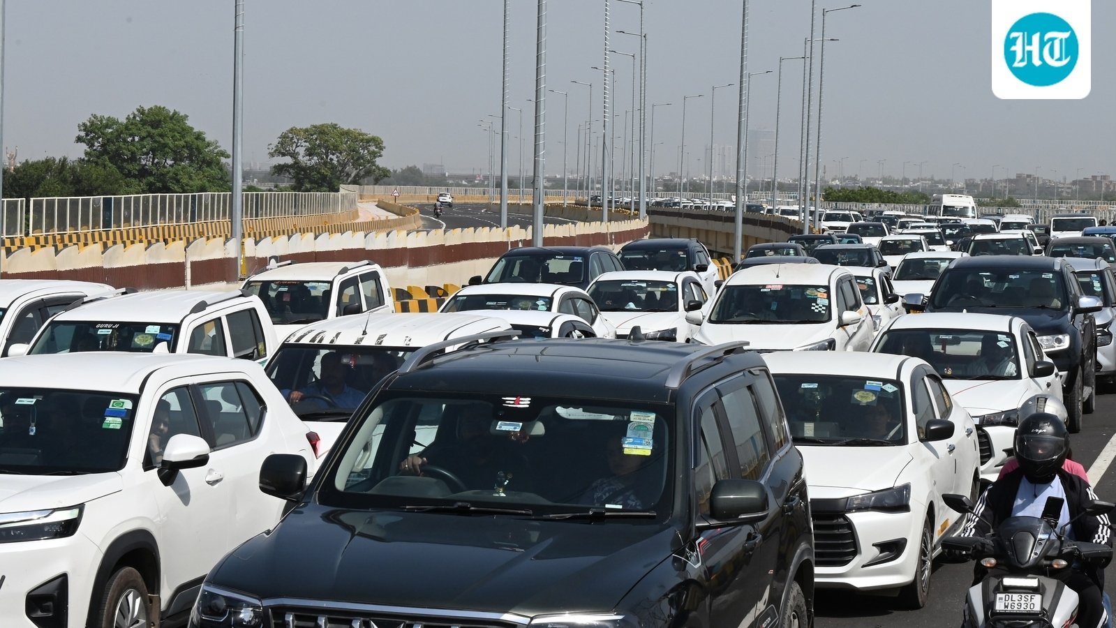Lutyens’ Gridlock: INDIA Bloc Protest Brings Capital to a Standstill