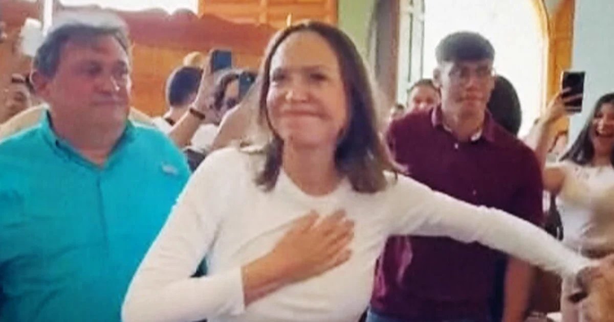 Machado’s Shadow Return: A Defiant Gamble Amid Venezuela’s Fading Democracy