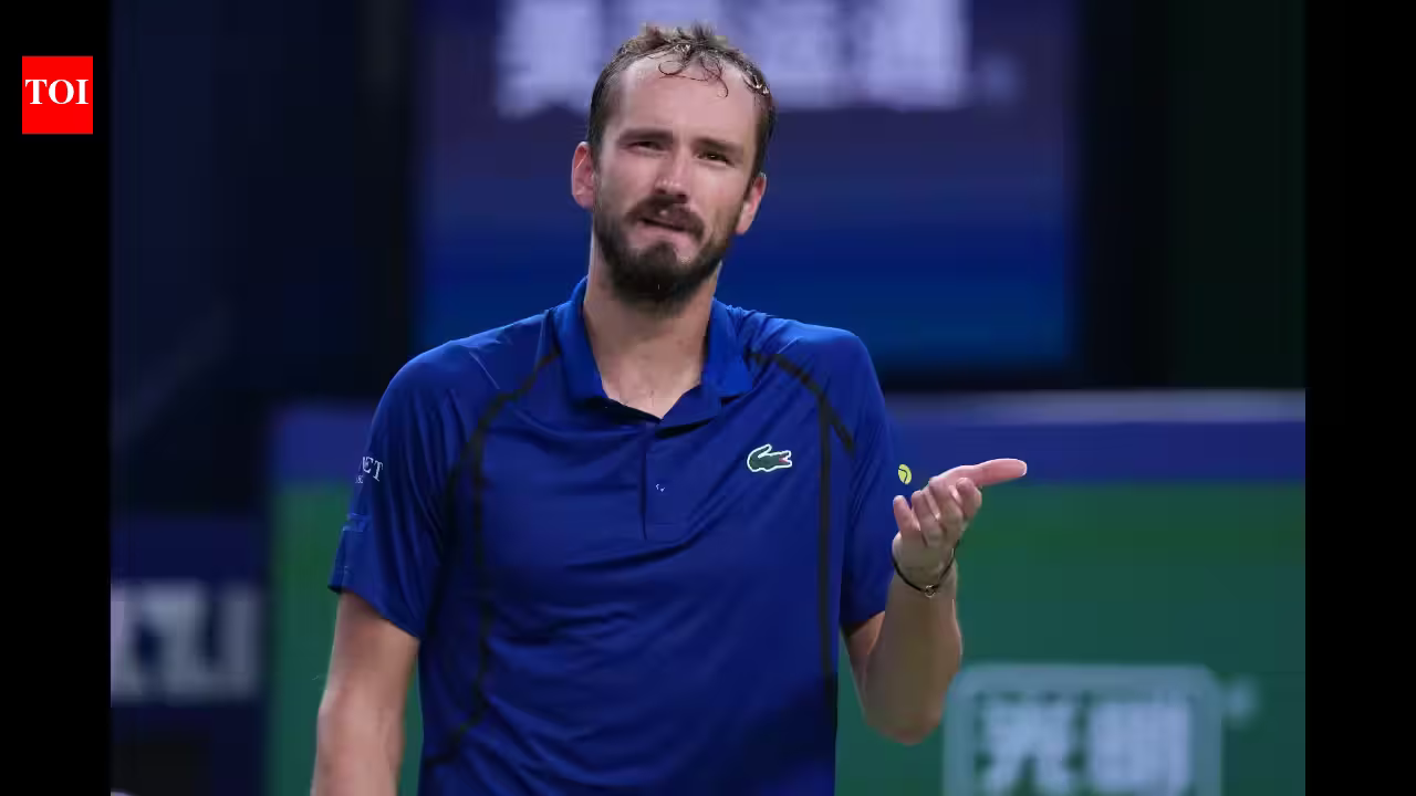 Medvedev’s Shanghai Meltdown: Star Threatens Retirement in Bizarre Umpire Showdown