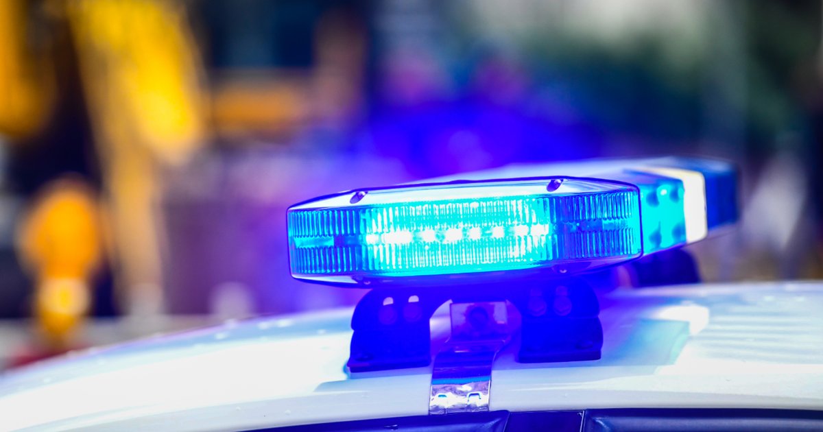 Midnight Smash-and-Grabs: Chicago Police Sound Alarm on Targeted North and West Side Burglary Spree