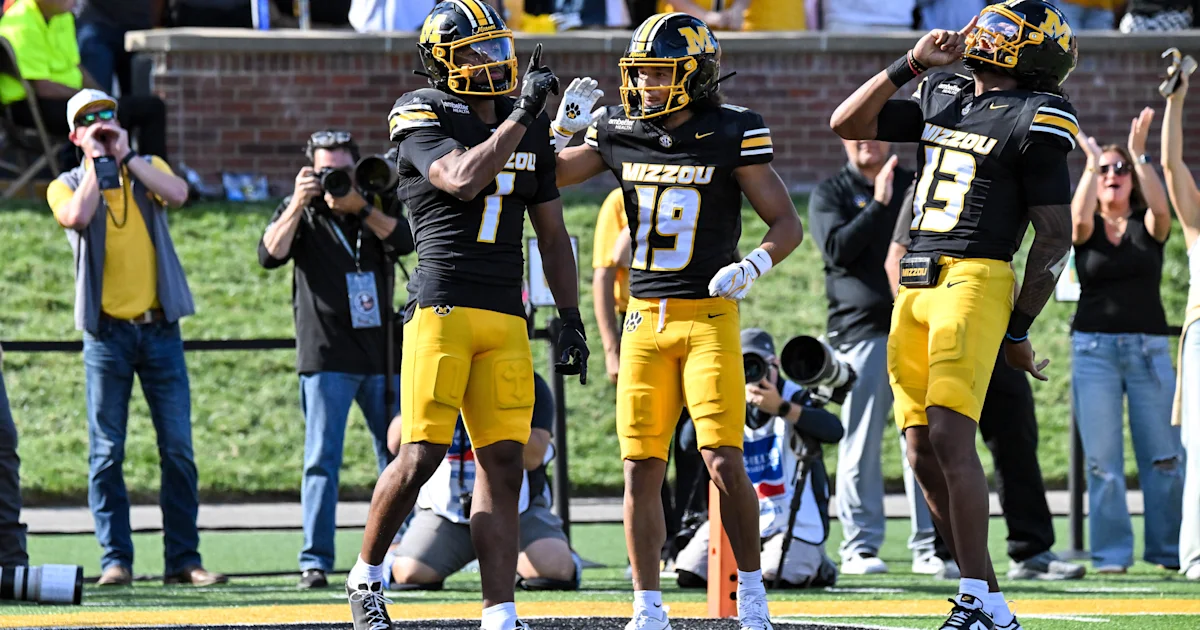 Missouri Muzzles Gators: Tigers Stun No. 8 Florida in 45-17 Rout