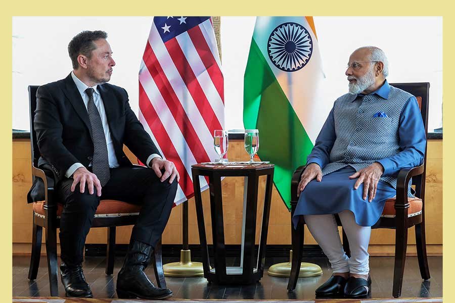 Musk Declares War on ‘Oligarchs’ Blocking Starlink’s Indian Horizon