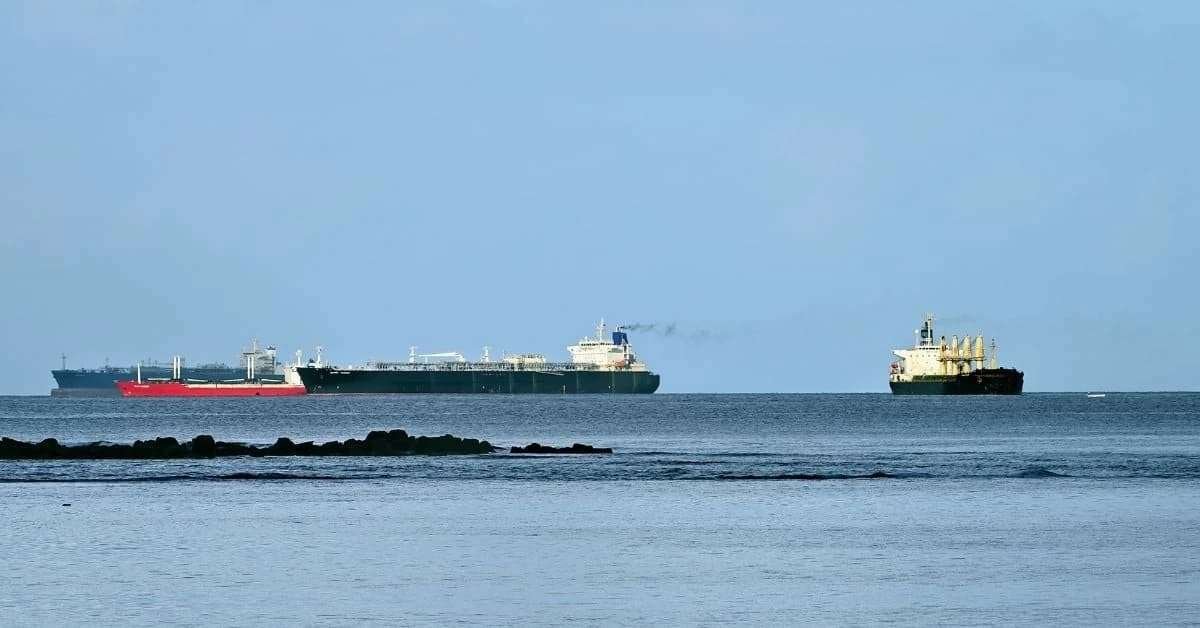Mystery Illness Strikes 27 Crew Members Aboard Iranian Tankers Near Galle