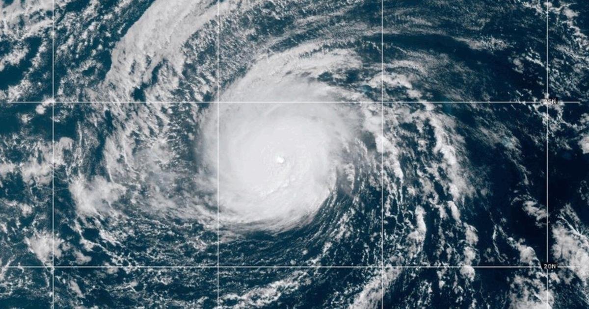 Nolo Intensifies Into Category 3 Hurricane Across Remote Pacific Waters