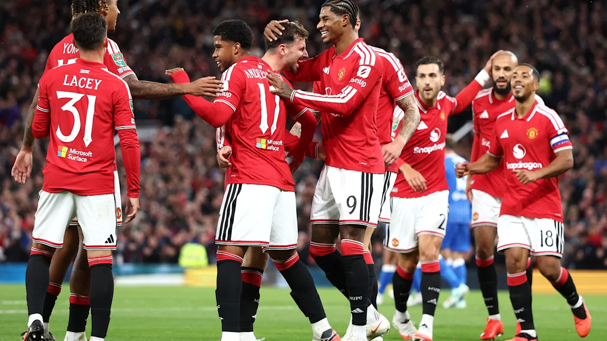 Old Trafford Crucible: United and Spurs Collide in Battle for Top-Four Momentum
