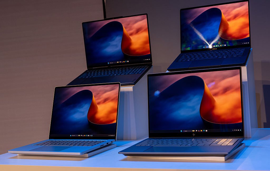PC Market Plummets: Industry Faces Steepest Downturn in Over a Year