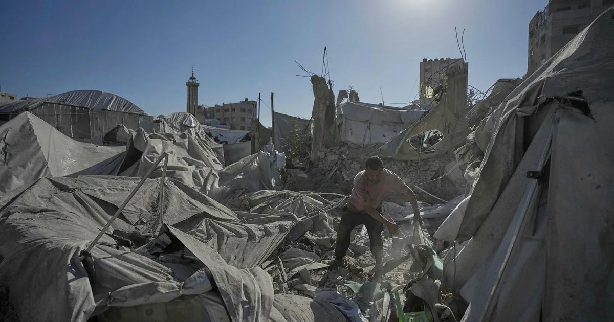 Precision Strikes Decimate Hamas Arsenals in Central Gaza Core