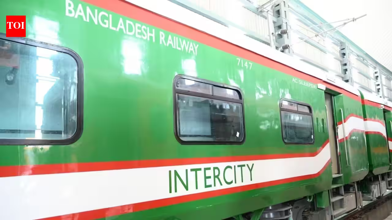 Railways Rolls Out Red Carpet: India Exports Bespoke, Amenity-Packed LHB Trains to Bangladesh