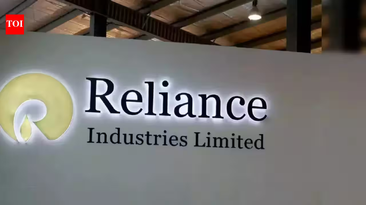 Reliance Conquers the Quarter: RIL Revenue Scales Record-Breaking Heights