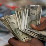 Rupee Premiums Surge as RBI Policy Triggers Swap Market Scramble