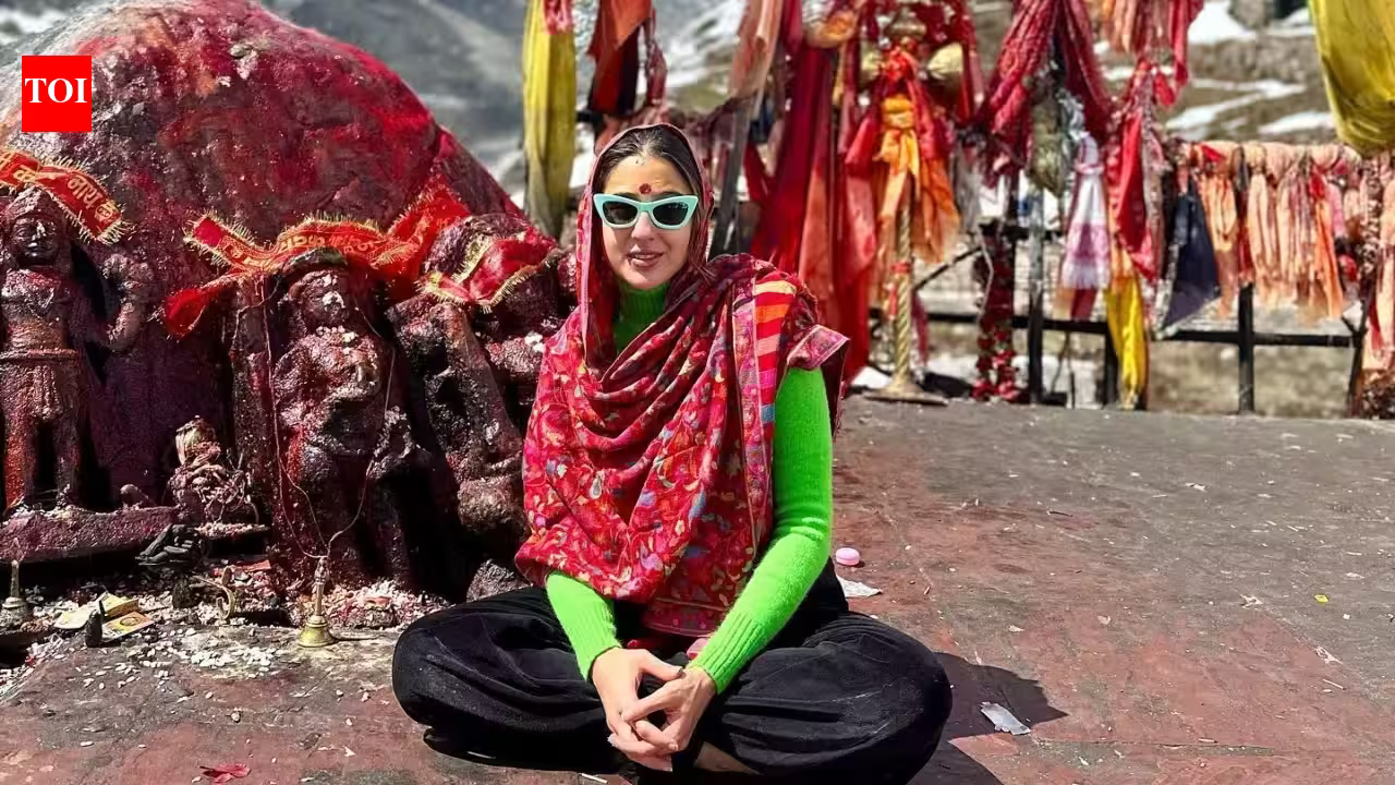 Sara Ali Khan Sparks Religious Outcry: Cleric Slams Kedarnath Visit as 'Haram'