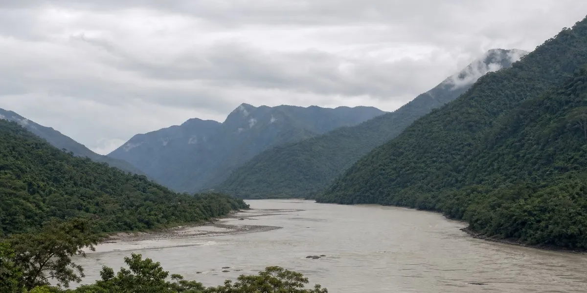 Shadow Over the Siang: India Fortifies Border Valley as Dam Dissent Mounts