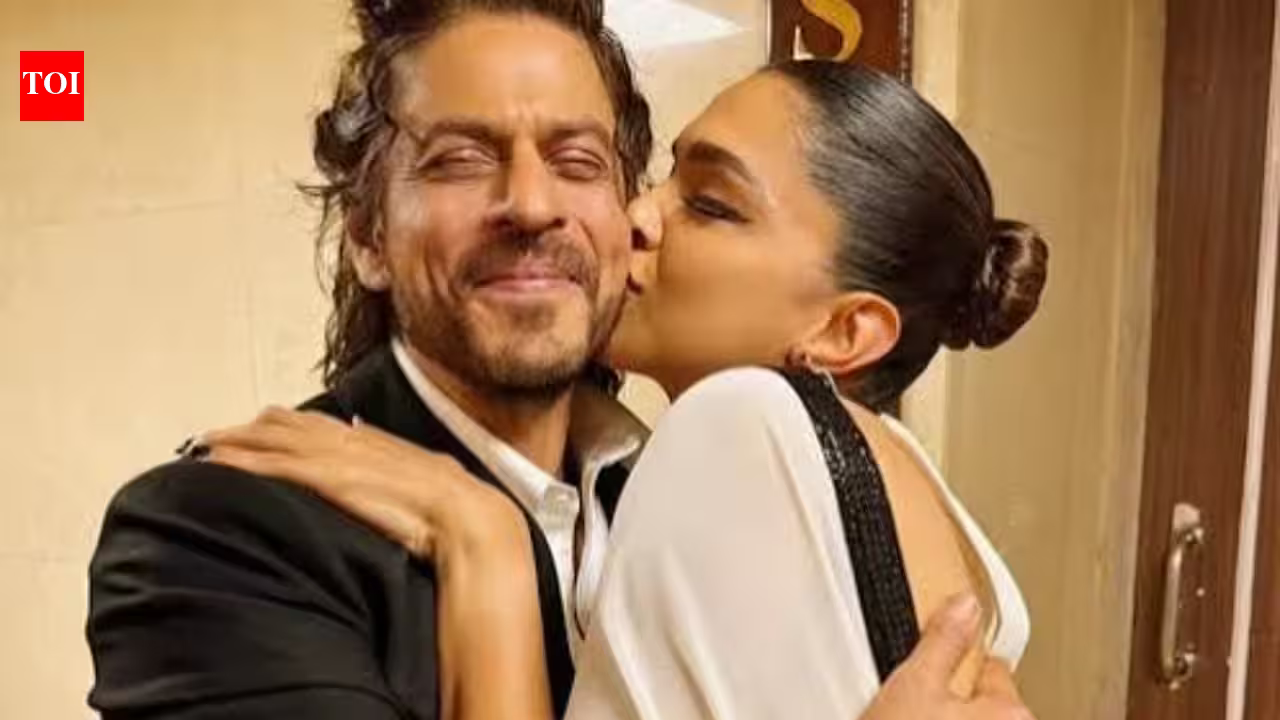 Shah Rukh and Deepika Set for October Song Shoot for 'King'