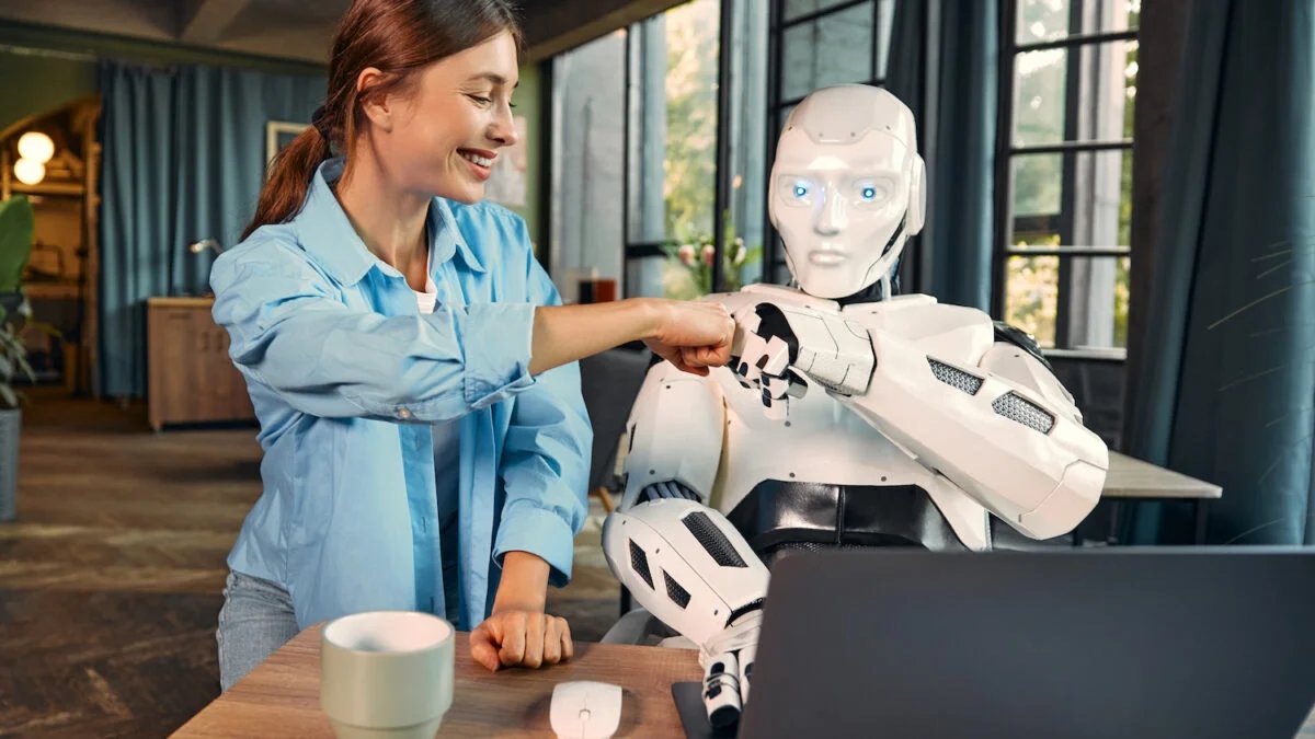 Silicon Bias: How AI Agents Learned to Replicate the Gender Pay Gap