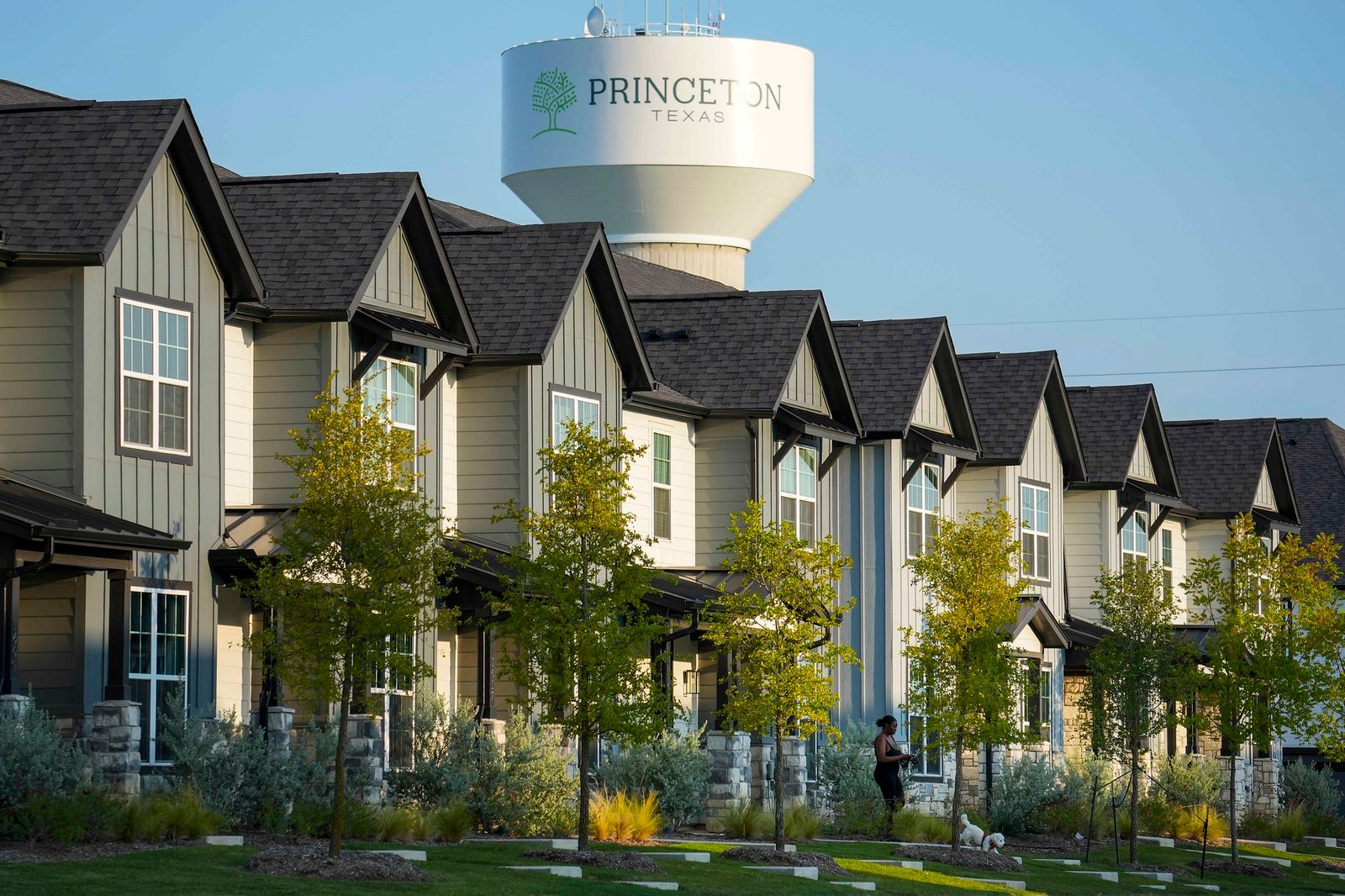 Silicon Valley’s Backyard: Data Center Giant Secures Water Rights for Princeton Expansion
