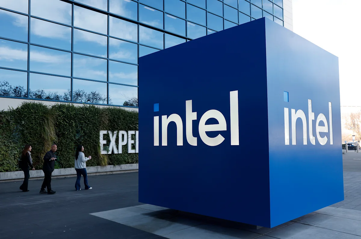 Silicon Valley’s Historic Slip: Intel Plunges to Half-Century Low in Brutal Market Rout