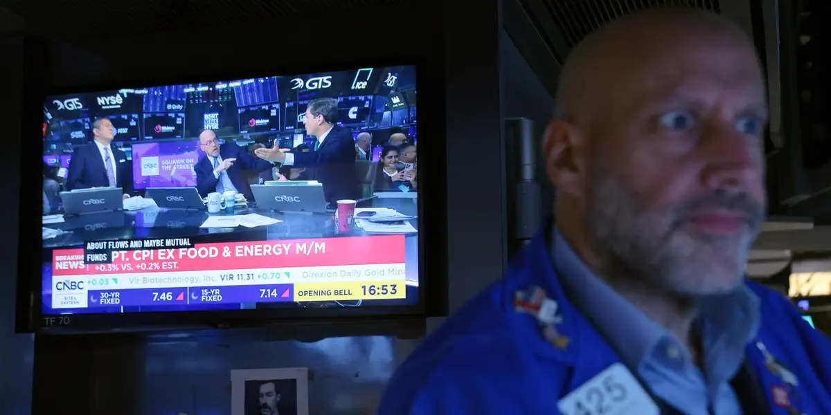 Silicon Valley’s Trillion-Dollar Hangover: AI Euphoria Hits a Wall
