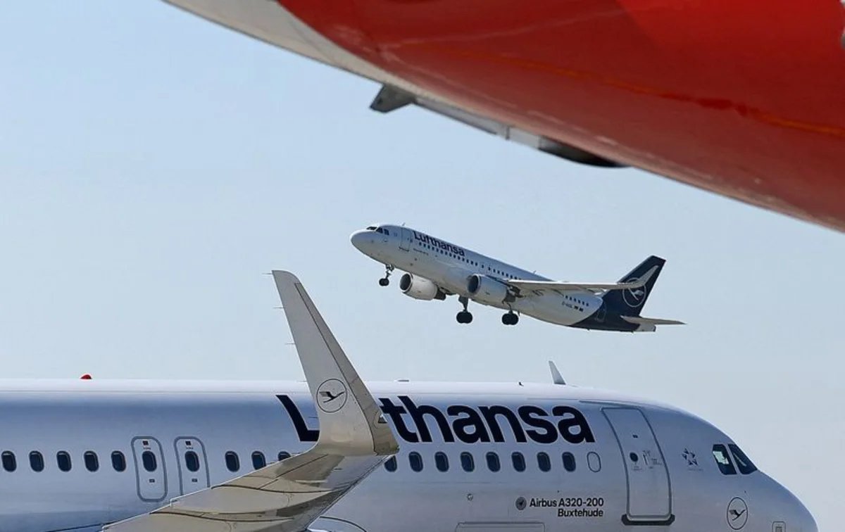 Skies Over Riyadh Shutter: Lufthansa and Air India Halt Flights Amid Houthi Escalation