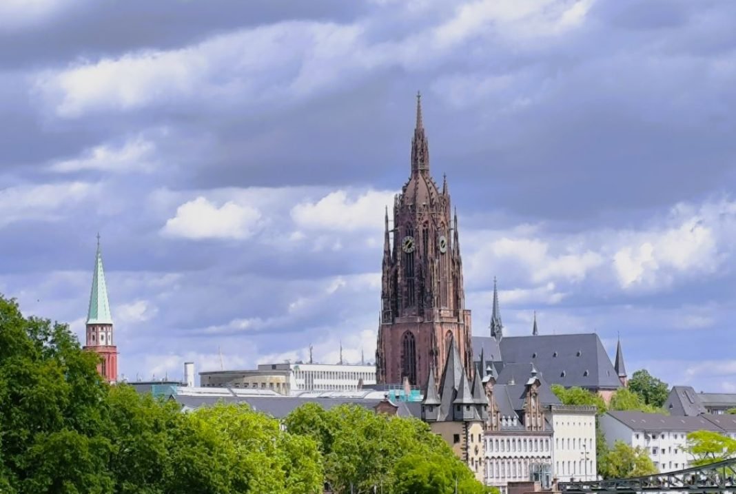 Skyline Summit: Global Aviation Titans Converge in Frankfurt for Routes World 2026