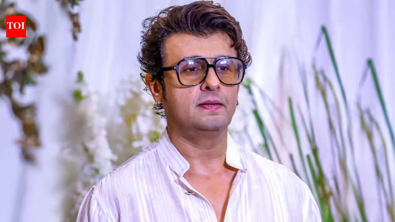 Sonu Nigam Hits a High Note: Singer Snaps Up Three Prime Mumbai Commercial Units for Rs 17 Crore!