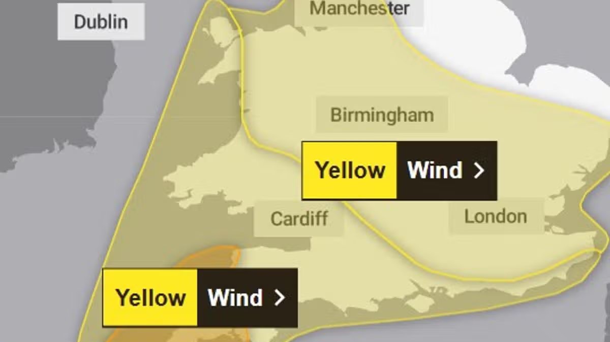 Storm Austen: North Wales Braces for 17-Hour Weather Onslaught