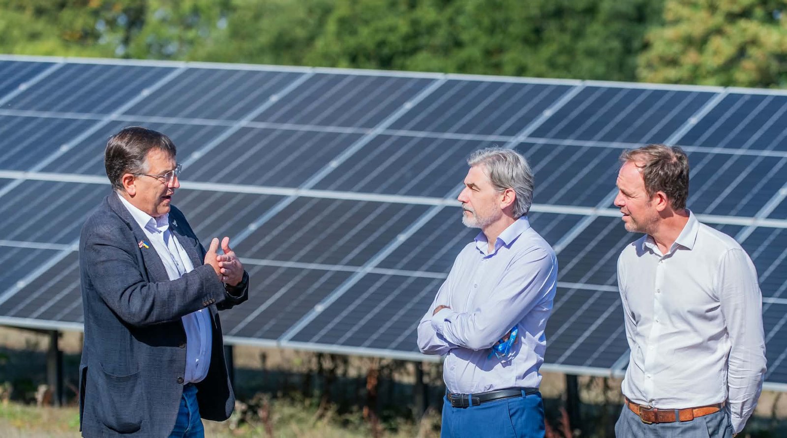 Sun-Powered Savings: Dawlish Solar Array Illuminates a Greener, Cheaper Future