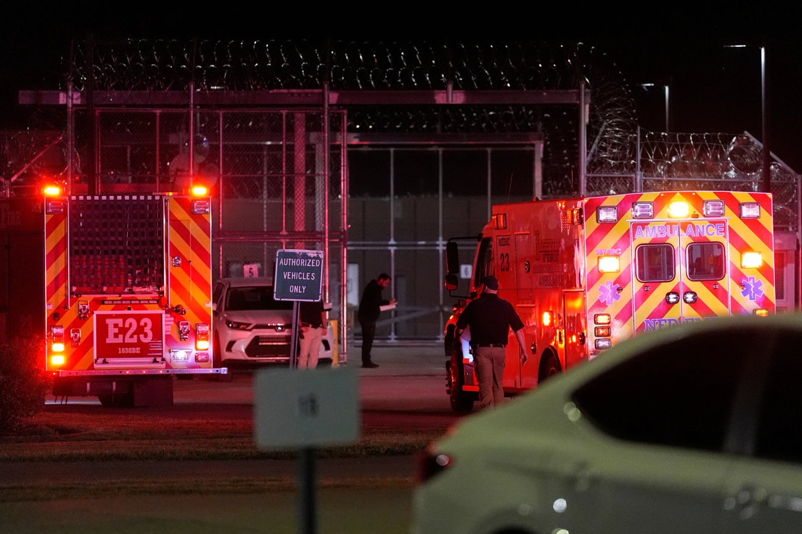 Tennessee Suspends Executions Following Lethal Injection Botch