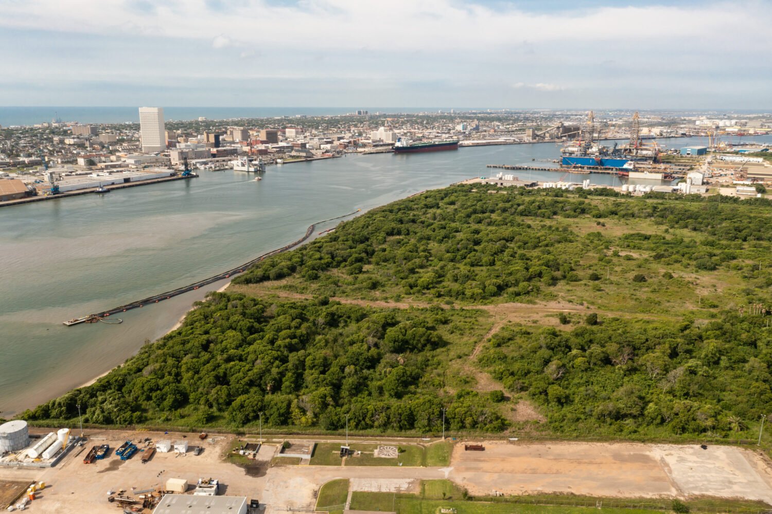 Terminal Velocity: Environmental Fears Mount Over Galveston’s Proposed LNG Hub