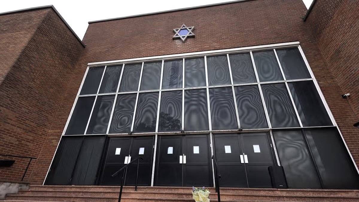 Terror at the Synagogue: Home Secretary Orders Public Inquiry into Heaton Park Attack
