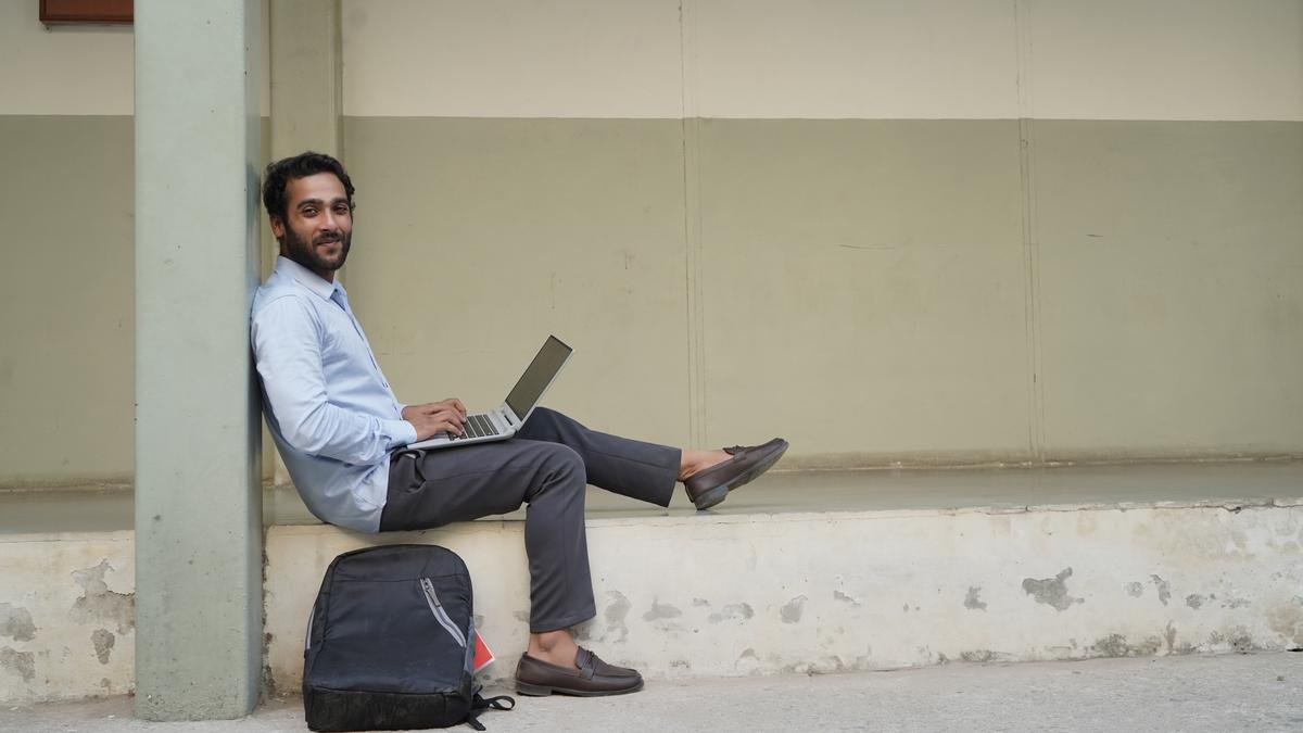 The Empty Labs of India: Why the Nation’s Scientific Future is Starving