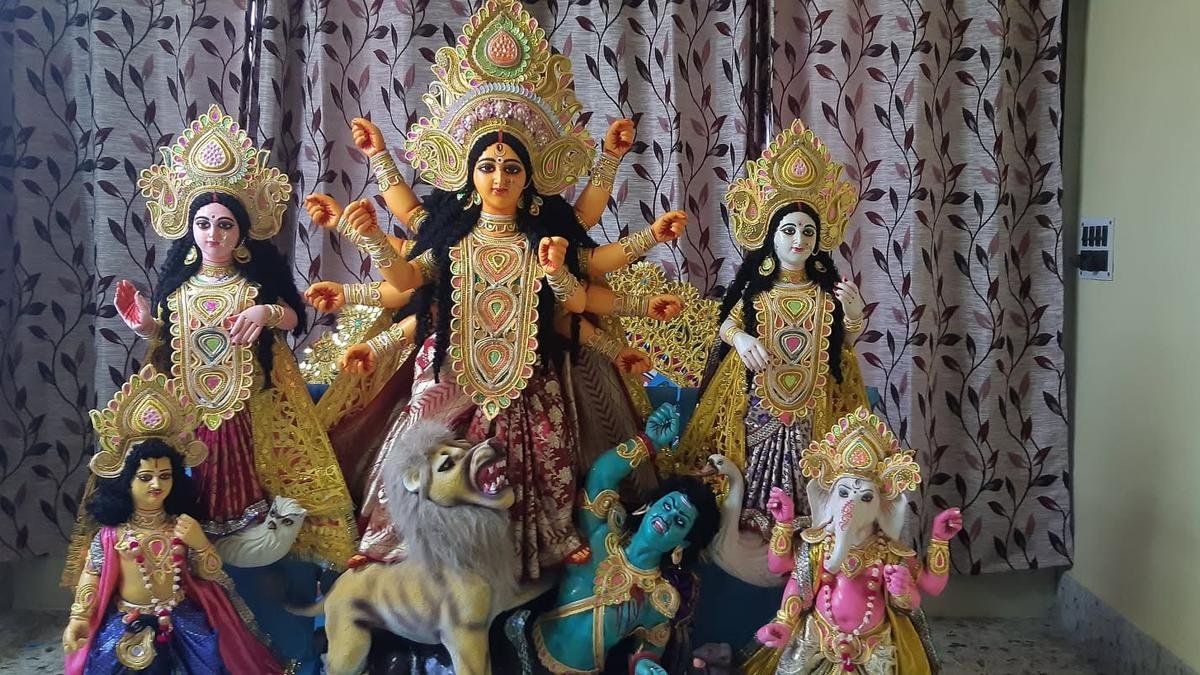 The Five-Fish Feast: A Kolkata Family’s Century-Old Offering to the Goddess