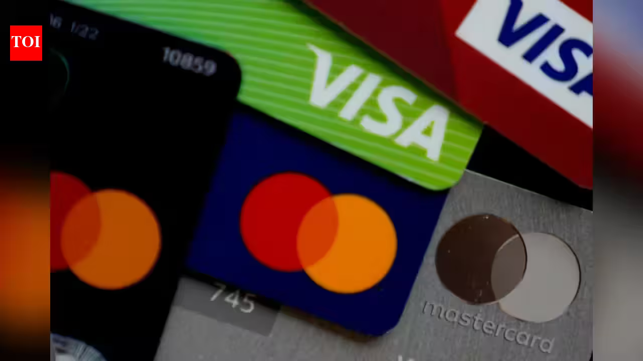 The Gadget Gateway: How Smartphone EMIs Are Rewriting the Rules of Two-Wheeler Credit