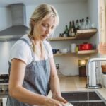 The Kitchen Cupboard Secret: One Pantry Staple That Erases Stubborn Chopping Board Stains Instantly