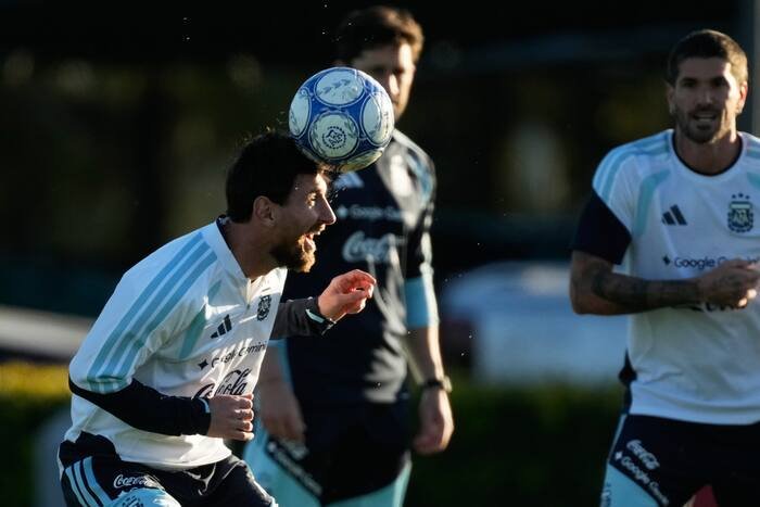 The Last Waltz: Argentina Bids an Emotional Adieu to the Messi Era