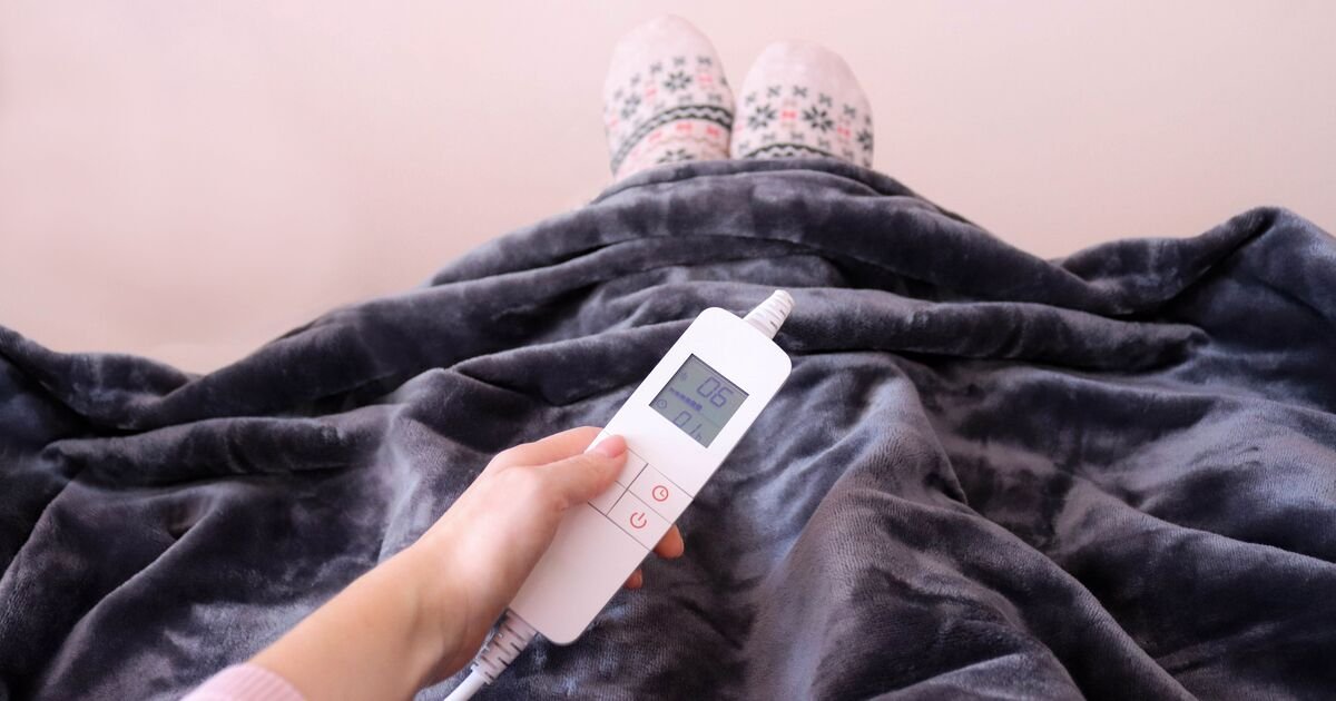 The One Critical Step Experts Say You’re Skipping When Washing Your Electric Blanket