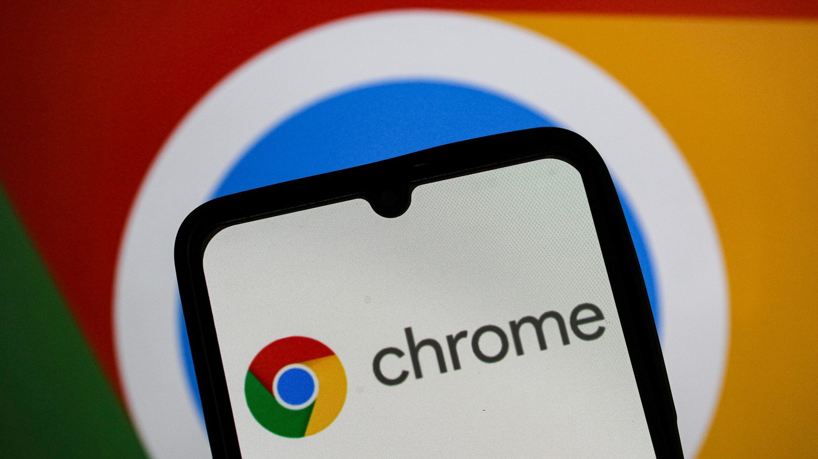 The RAM Glutton: Why Google Chrome Is Eating Your Computer Alive