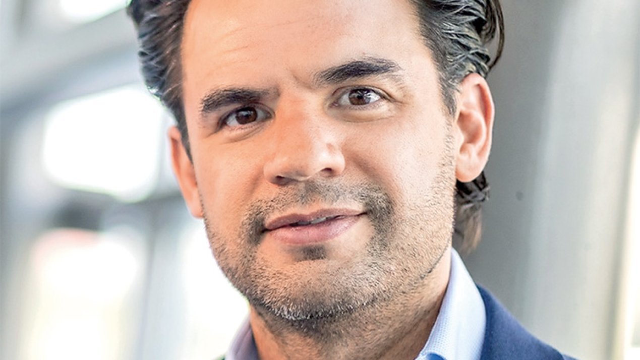 The Silicon Shield: How AI is Outsmarting Cargo Pirates and Shrinking Insurance Premiums