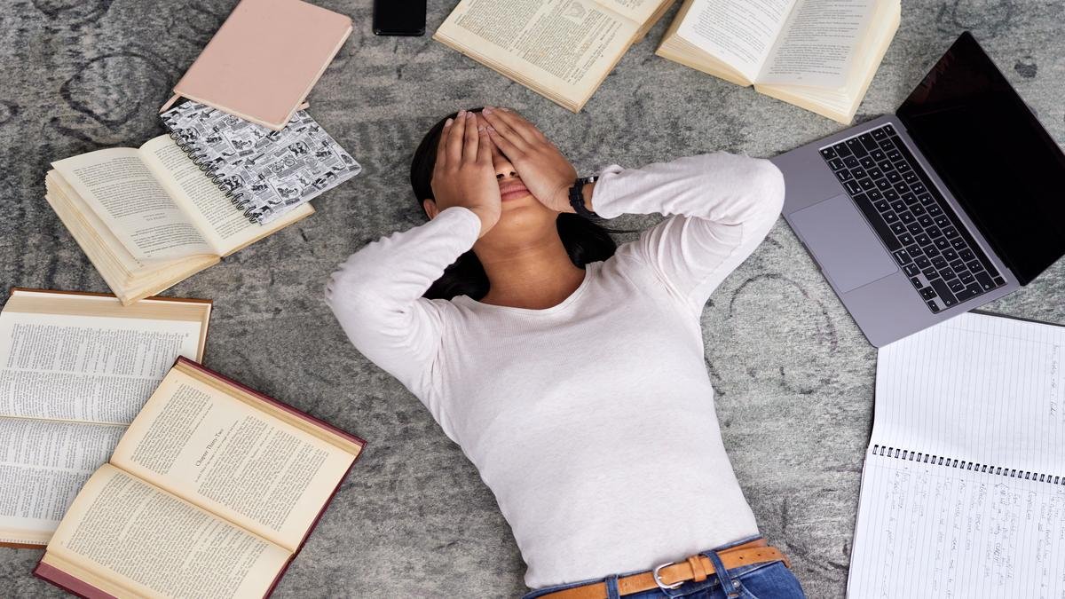 The Syllabus Gap: Why Higher Education Must Reclaim the Art of Learning