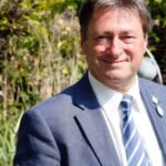 The Titchmarsh Trio: Three Essential Plants to Root in Your Garden Right Now